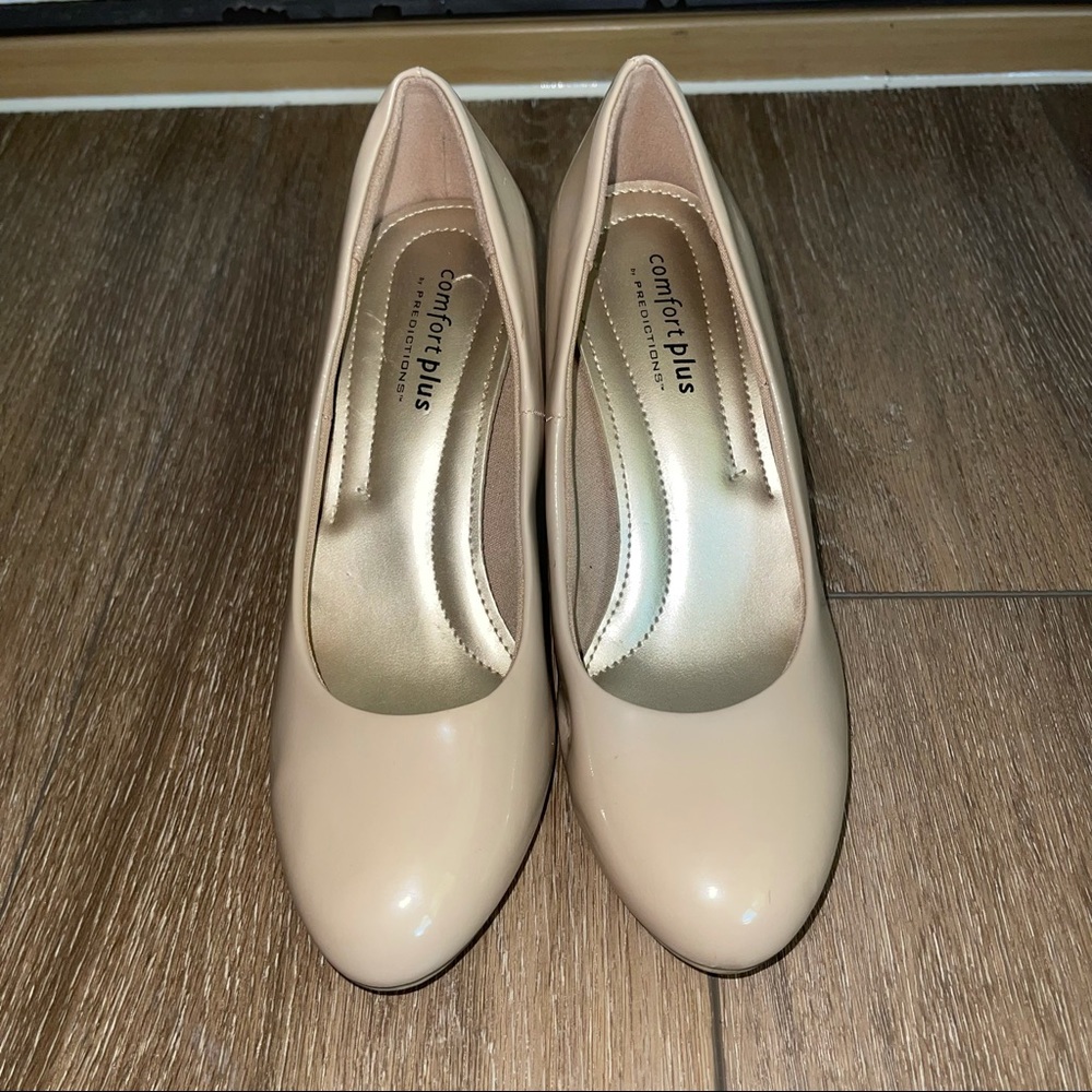 Comfort Plug tan/peach heels